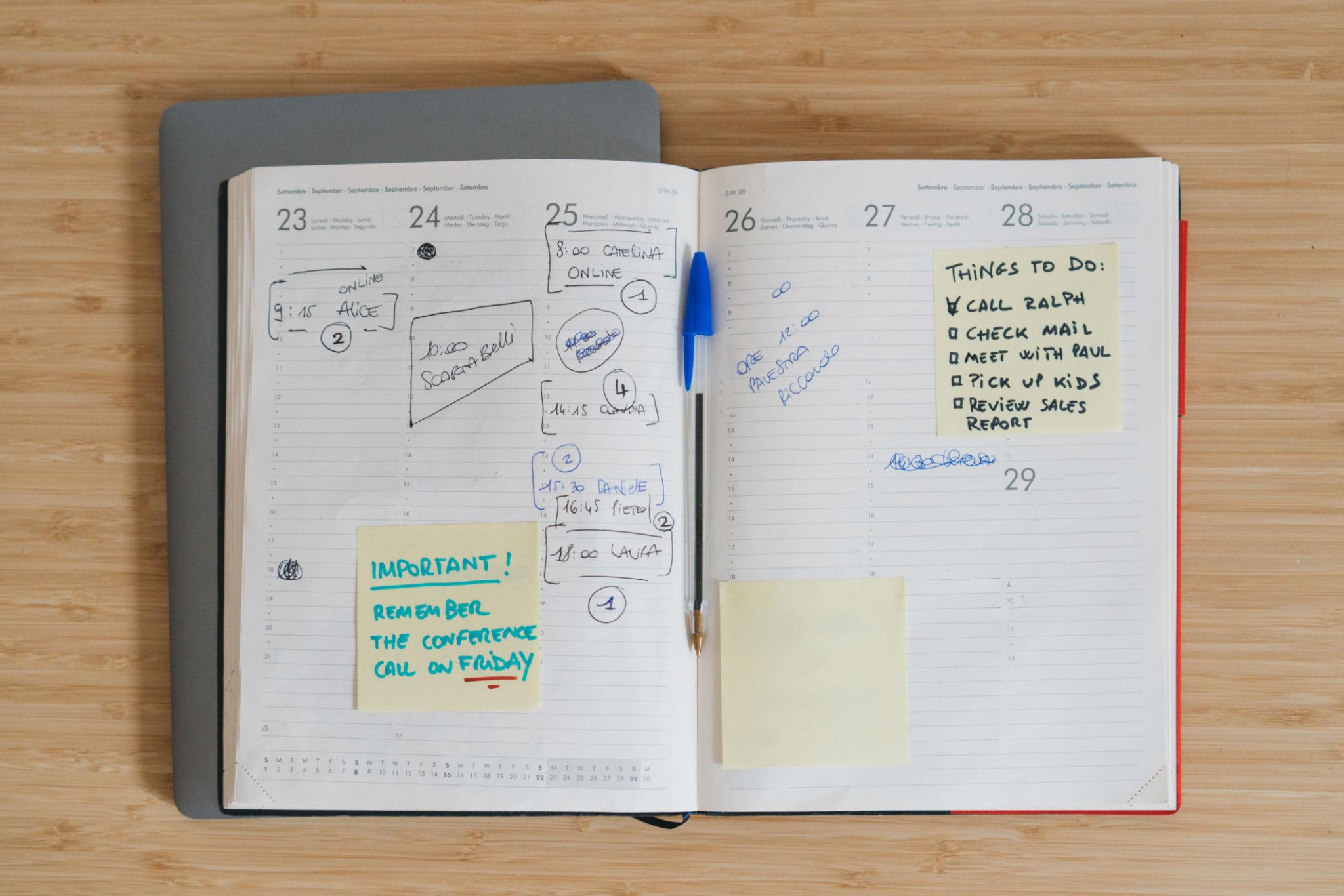 Salon struggling with manual paper booking and handwritten notes